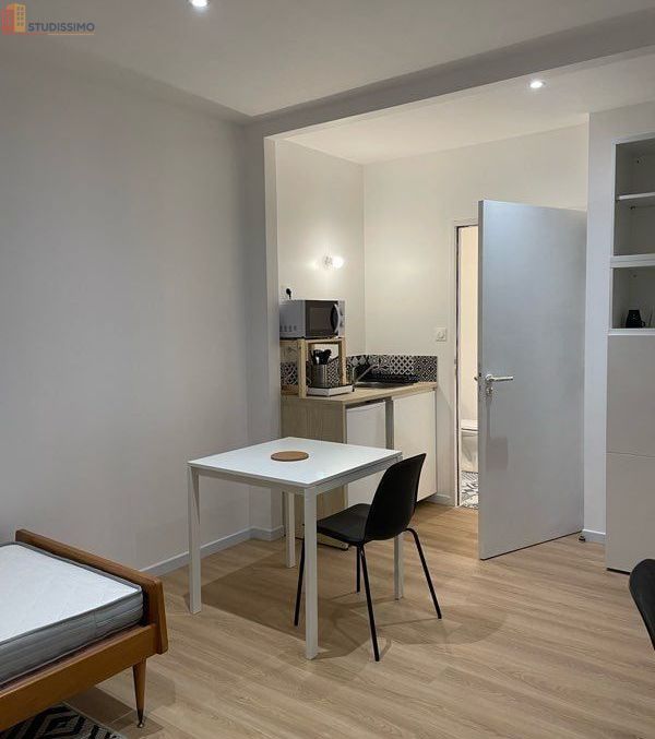 Studio meublé 22m² Nantes 44300 - Meublé, idéal étudiant - Photo 2