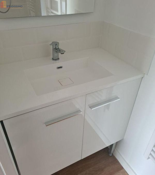 Studio 19m² Angers - Charges comprises (eau, électricité, internet) - Photo 2