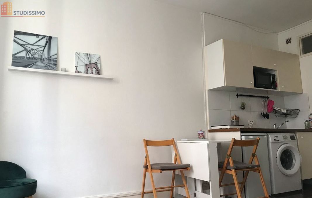 Studio meublé 20m² Nantes centre - Idéalement placé, lumineux - Photo 2