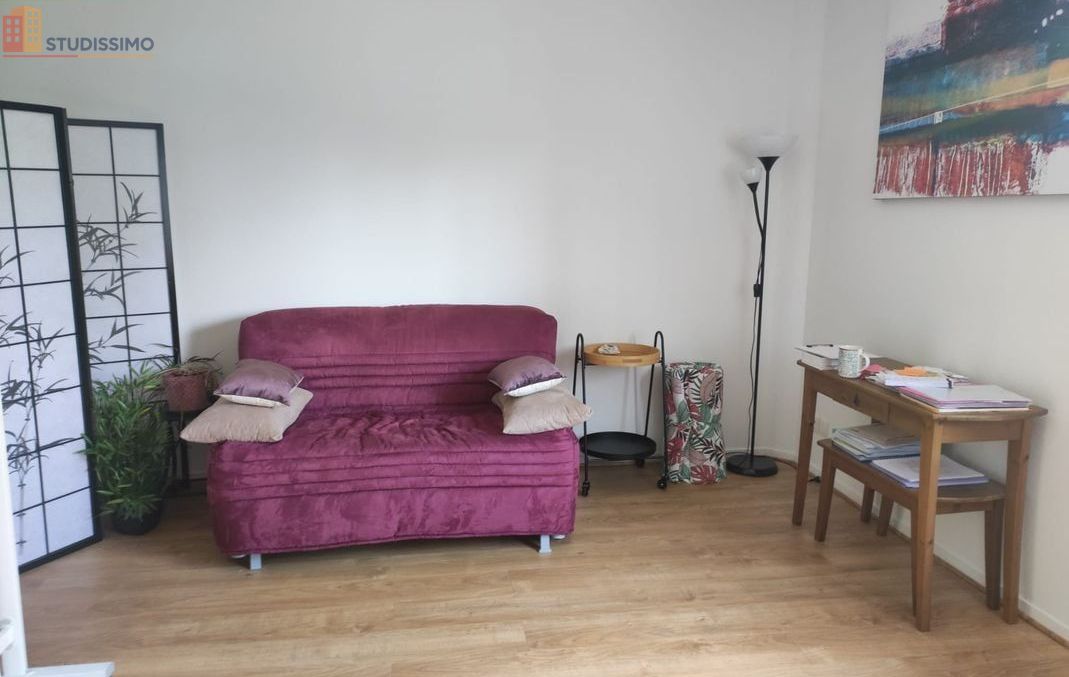 Studio meublé 27m² Nantes centre - Meublé, DPE C - Photo 2