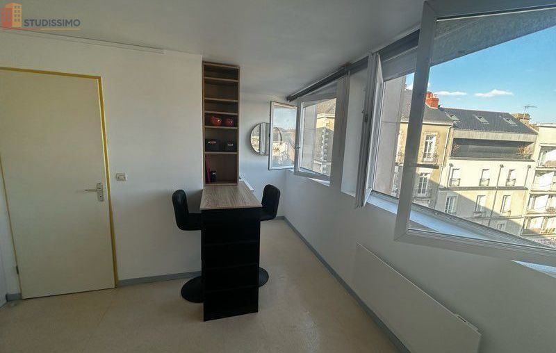 Studio 17m² Nantes centre Graslin - Ensoleillé, vue dégagée - Photo 85