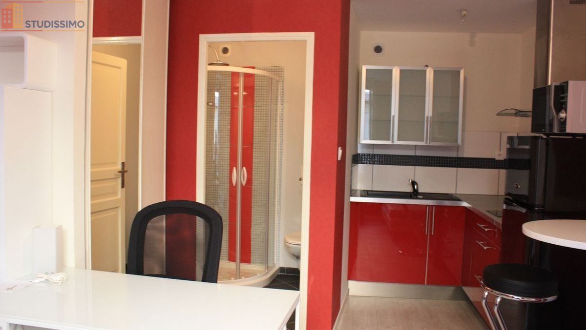 Studio meublé 20m² Angers 49100 - Calme, proche gare et centre-ville - Photo 2