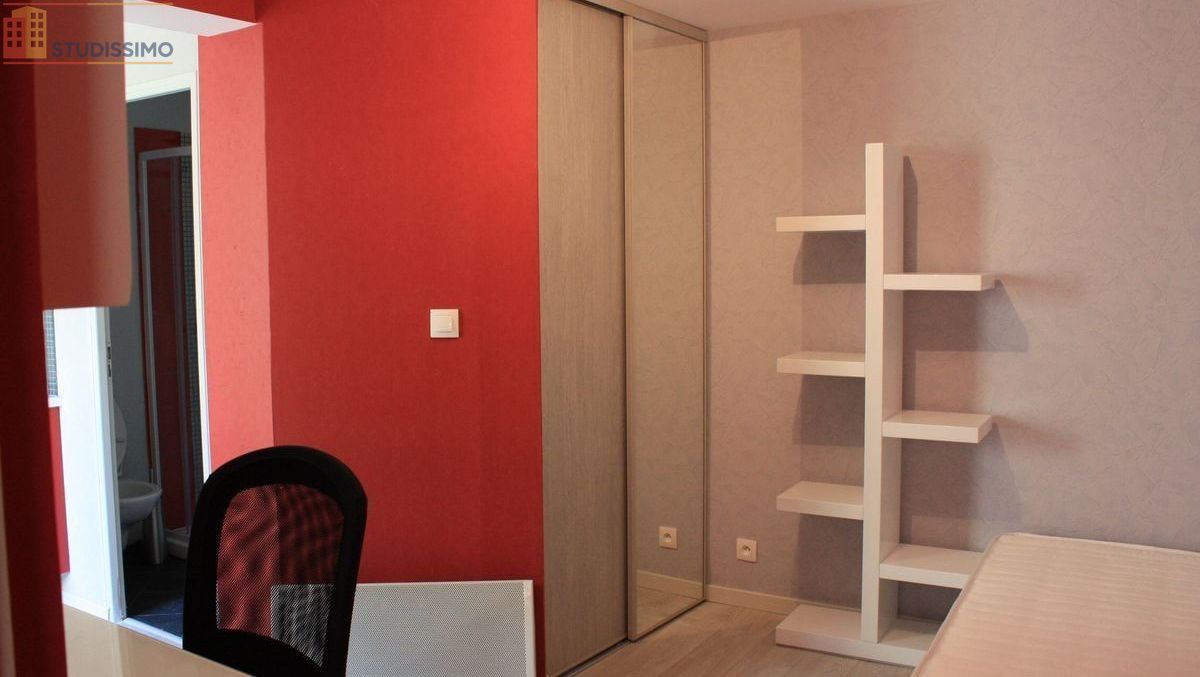 Studio meublé 20m² Angers 49100 - Calme, proche gare et universités - Photo 2