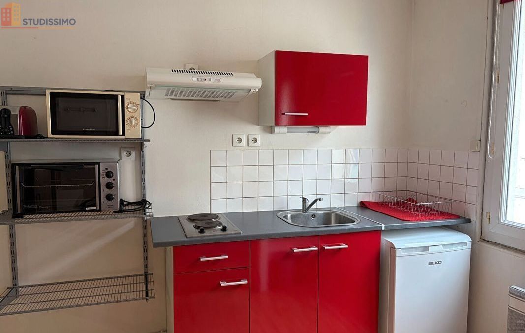 Studio meublé 21m² Angers 49000 - Meublé, 3e étage - Photo 11