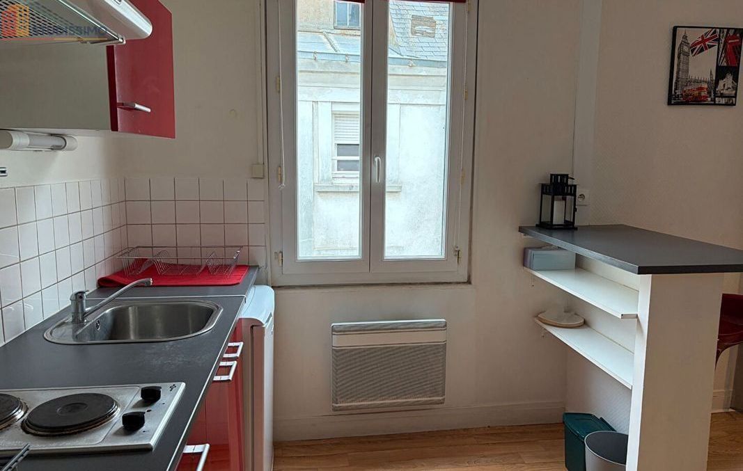 Studio meublé 21m² Angers 49000 - Meublé, 3e étage - Photo 3