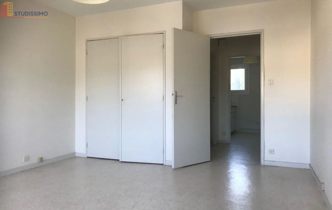Studio 33m² Saumur - lumineux - Photo 4