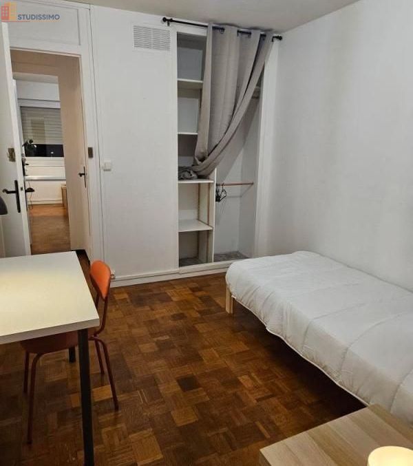 Studio meublé 11m² Angers - Calme, 3e étage - Photo 14