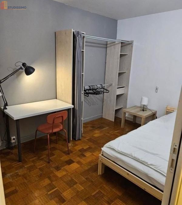 Studio meublé 11m² Angers - Calme, 3e étage - Photo 3