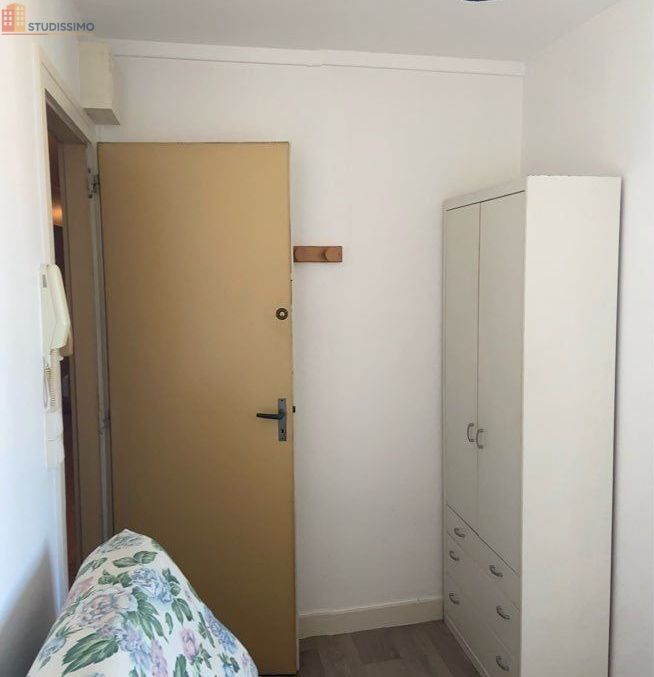 Studio meublé 14m² Angers - Lumineux, dernier étage - Photo 2