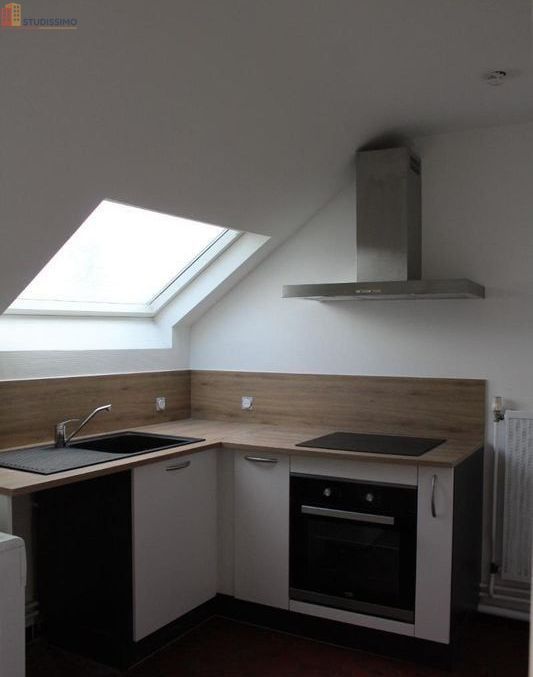 Studio meublé 30m² Saumur - Dernier étage, lumineux - Photo 12