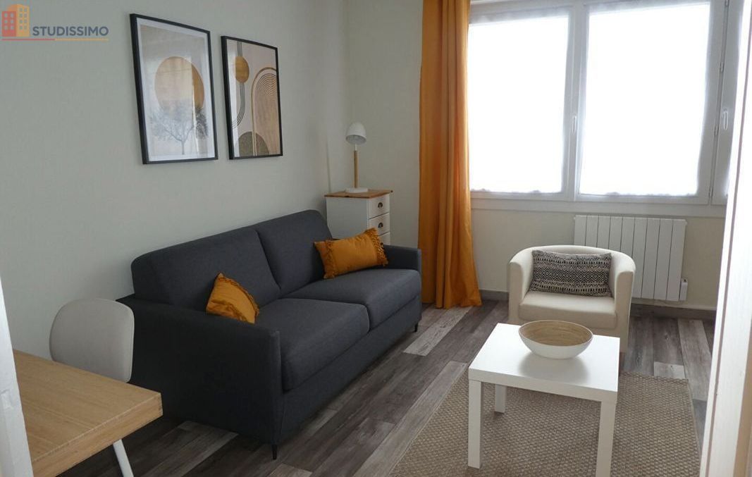 Studio à Cholet