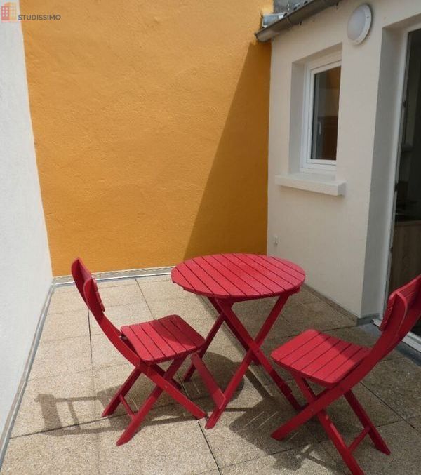 Studio meublé 30m² Cholet - Meublé, 1er étage - Photo 3