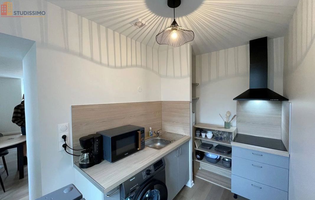 Studio meublé 36m² Cholet - Meublé, DPE C - Photo 21
