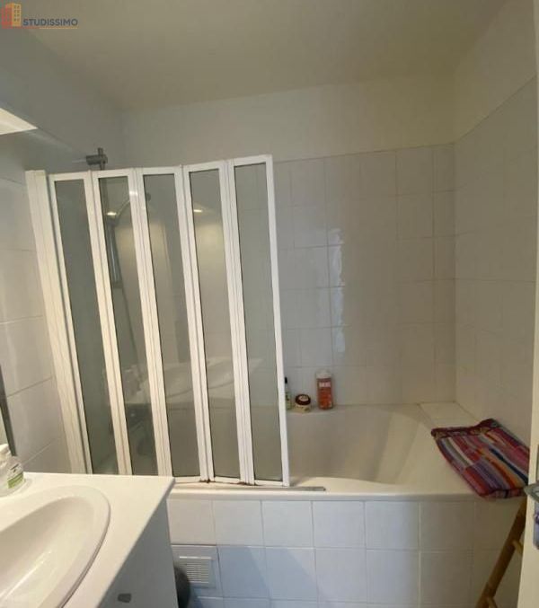 Studio 12m² Angers 49100 - Meublé, lumineux - Photo 1