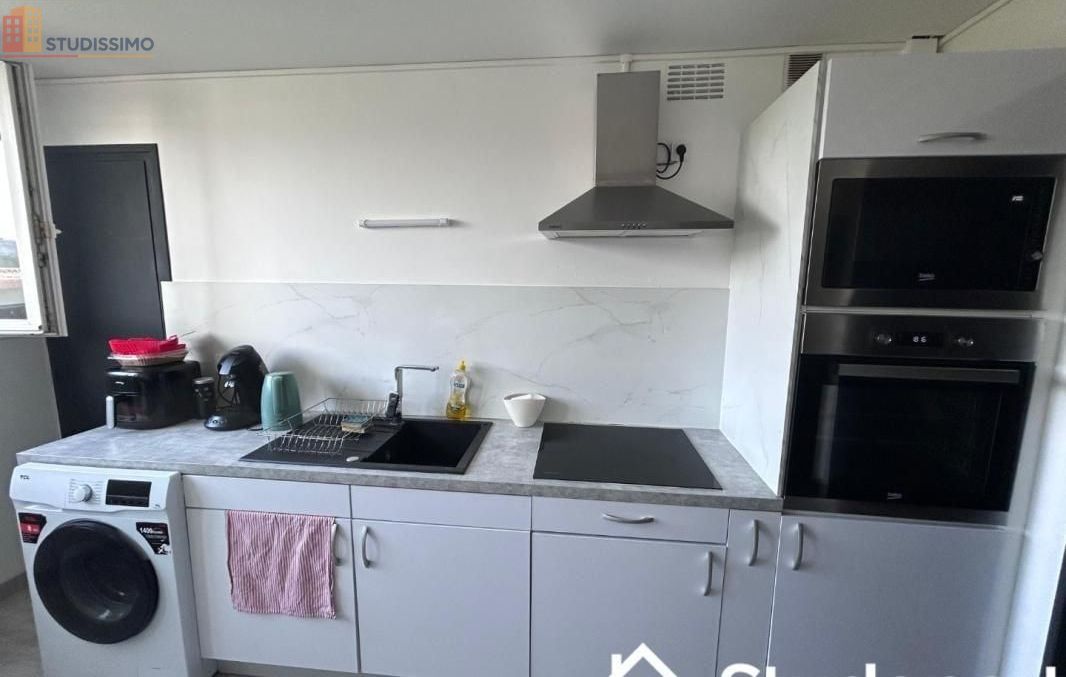 Studio meublé 10m² Cholet 49300 - Meublé, DPE D - Photo 9