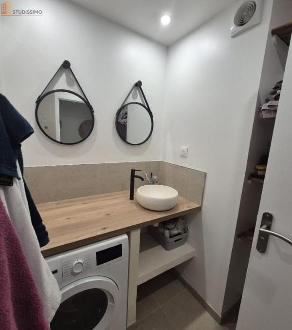 Studio meublé 10m² Angers 49100 - Meublé, DPE C - Photo 1