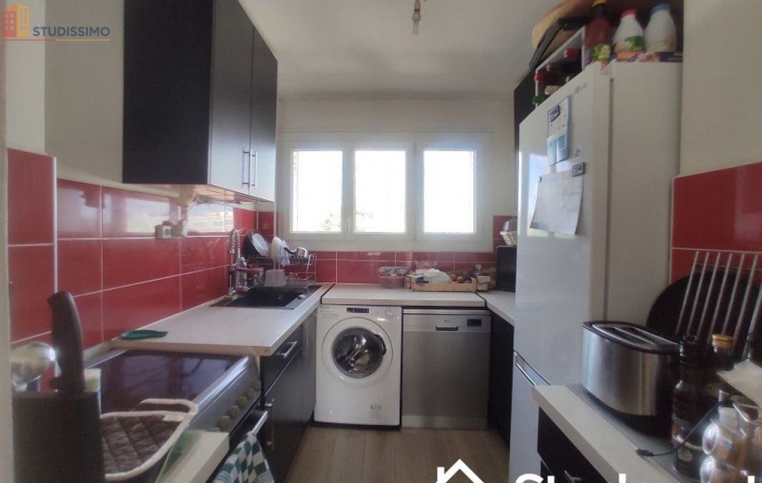 Studio meublé 10m² Angers 49000 - Meublé, 3e étage - Photo 11