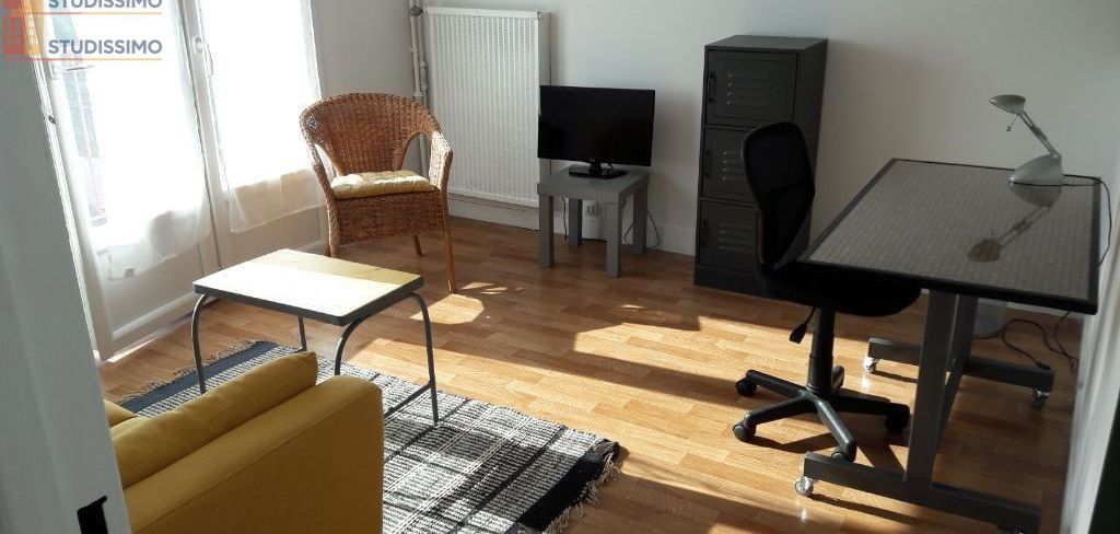 Studio meublé 31m² Saumur - Meublé, 2e étage - Photo 13