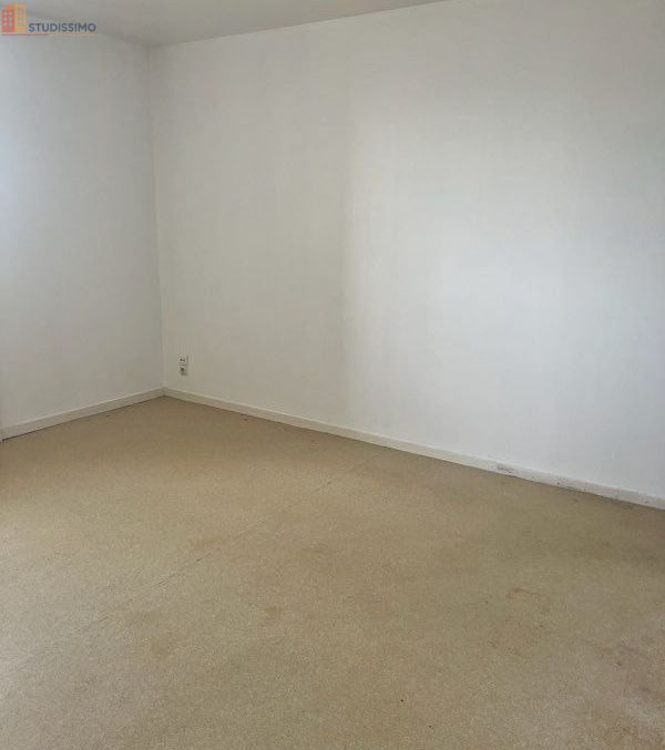 Studio 30m² Saint-Pierre-Église - Étage 2/3 - Photo 6