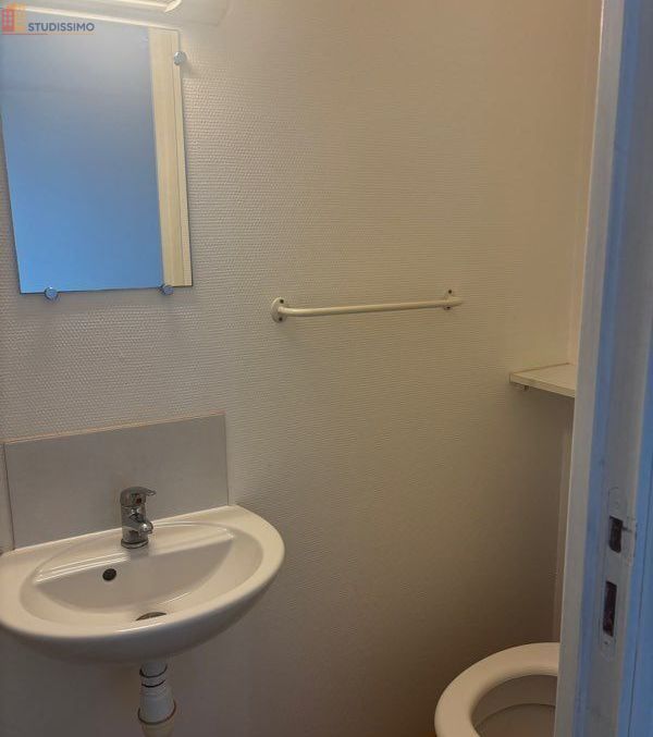 Studio meublé 15m² Angers 49100 - Proche tram, meublé - Photo 3