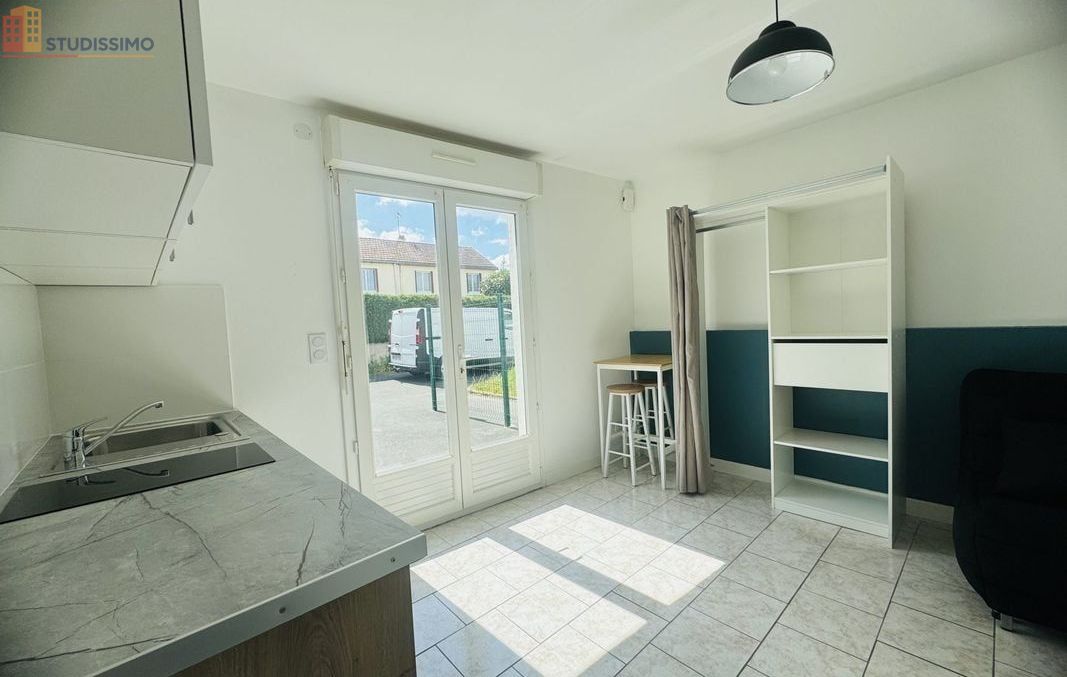 Studio meublé 15m² Avrillé - Meublé, DPE D - Photo 9