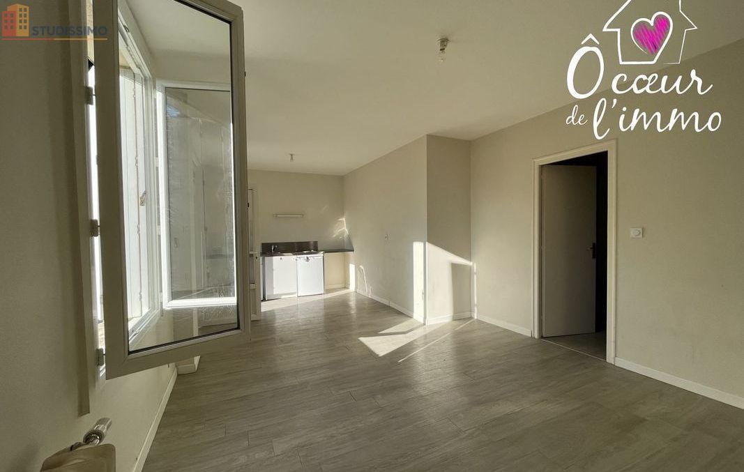 Studio 30m² Cholet - lumineux - Photo 7