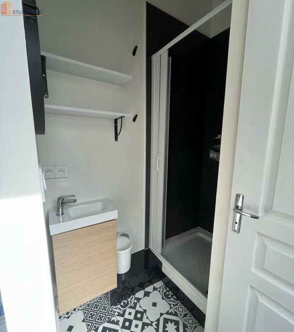 Studio meublé 23m² Angers 49000 - Proche gare, lumineux - Photo 5