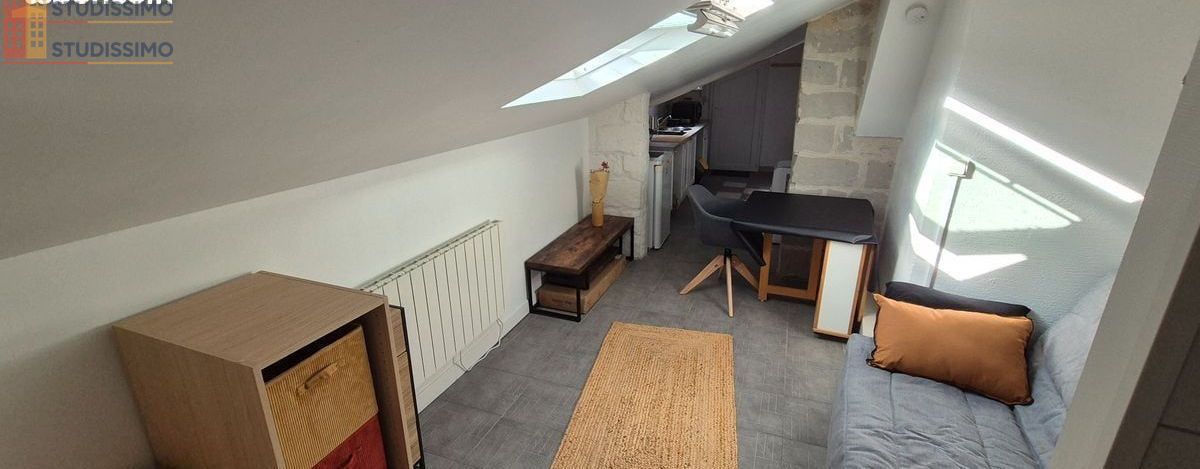 Studio meublé 12m² Angers 49100 - Calme, dernier étage - Photo 8