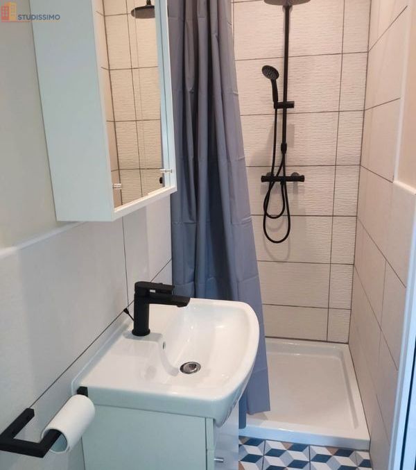 Studio meublé 28m² Saumur - Meublé, lumineux - Photo 17