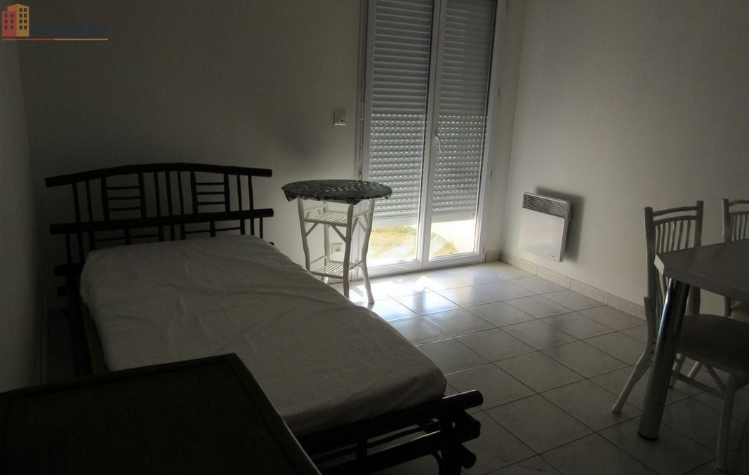 Studio 19m² Angers 49000 - Meublé, disponible été - Photo 2