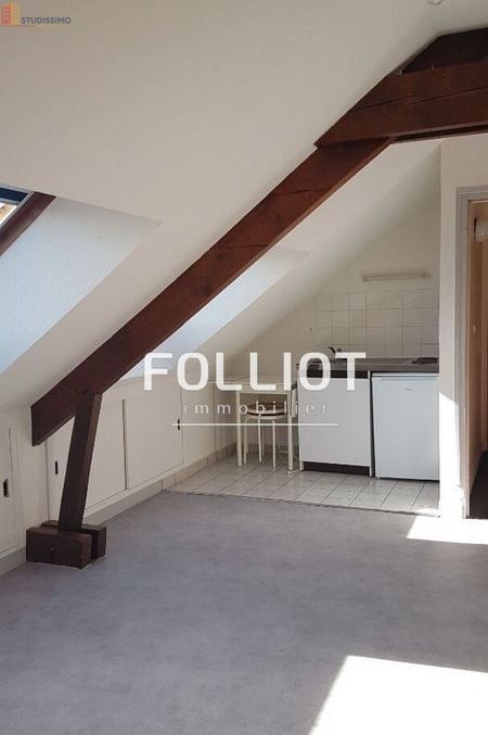 Studio 12m² Saint-Lô - Étage élevé, lumineux - Photo 2