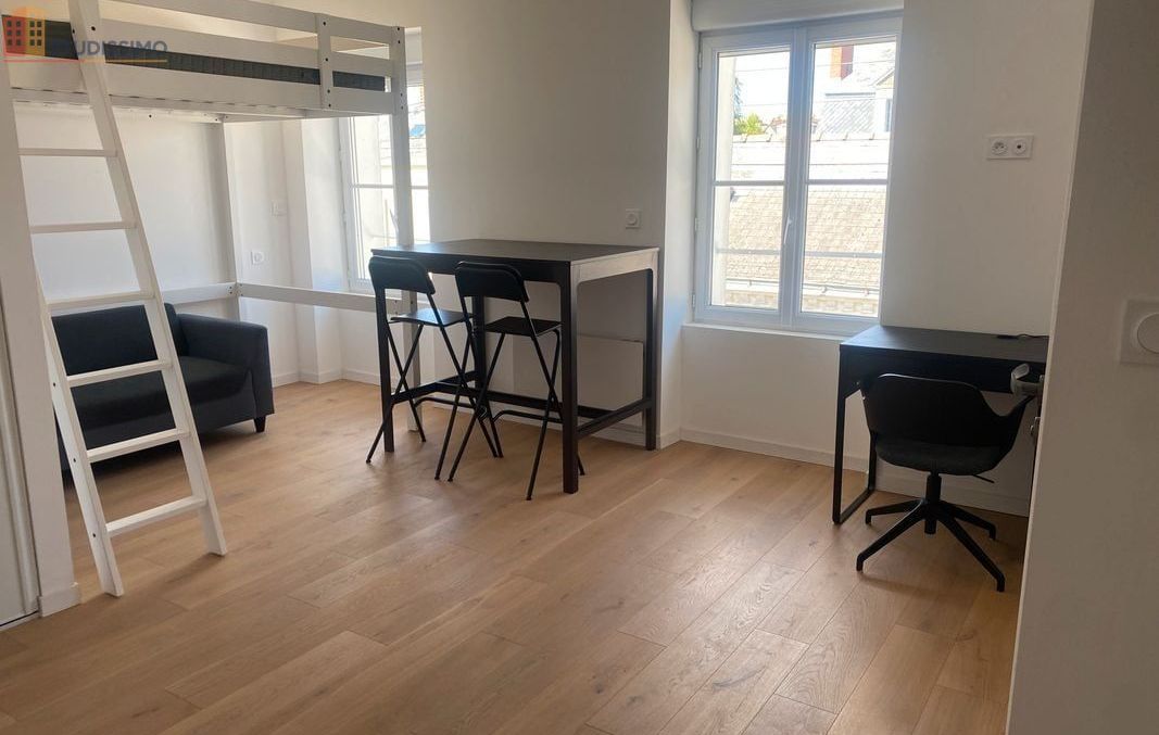 Studio meublé 24m² Cholet centre - Rénové, sans frais - Photo 28