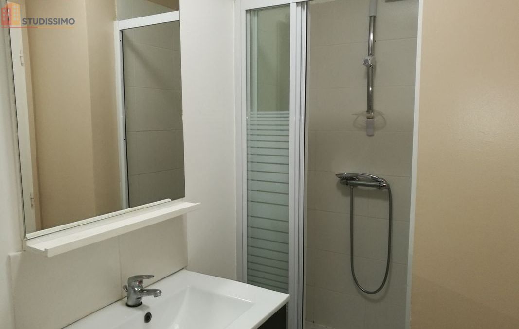 Studio meublé 21m² Angers 49000 - Meublé, DPE D - Photo 8