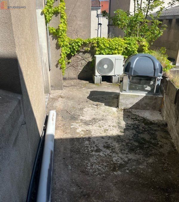 Studio 20m² Cholet 49300 - Photo 2