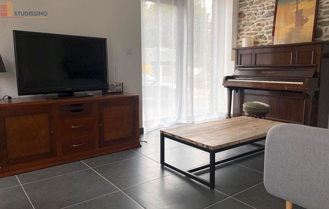 Studio à Courtils