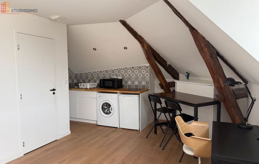 Studio meublé 27m² Cholet centre - Entièrement rénové, meublé - Photo 6