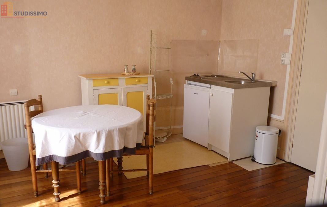 Studio meublé 17m² Angers 49100 - Meublé, DPE D - Photo 24