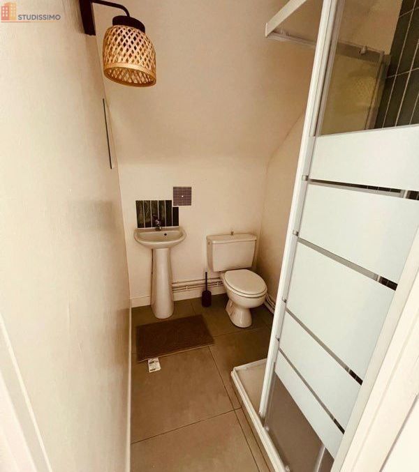 Studio 17m² Angers centre - Meublé, refait à neuf - Photo 2