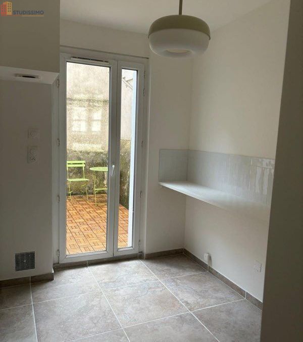 Studio 28m² Angers 49000 - Meublé, refait à neuf - Photo 1