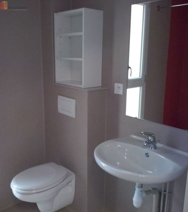 Studio meublé 25m² Beaupréau-en-Mauges - Centre, meublé - Photo 3