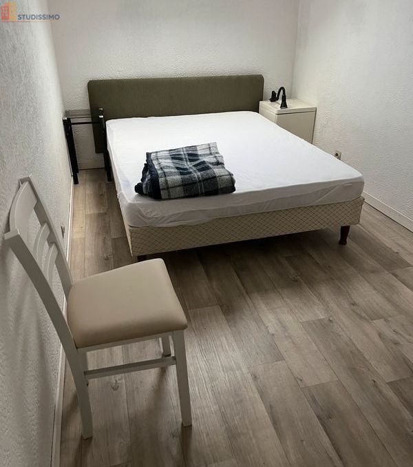 Studio meublé 38m² Saumur - Lumineux, meublé - Photo 4