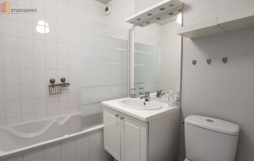 Studio meublé 30m² Reims 51100 - Meublé, DPE D - Photo 2