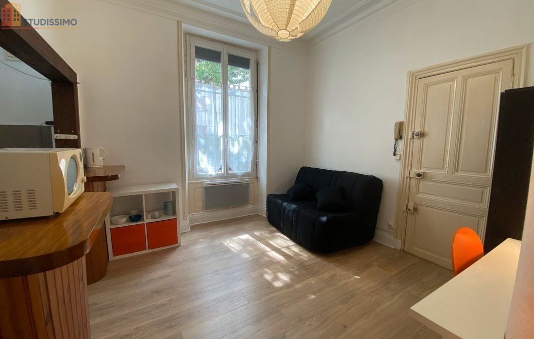 Studio meublé 18m² Angers 49000 - Meublé, centre-ville - Photo 33