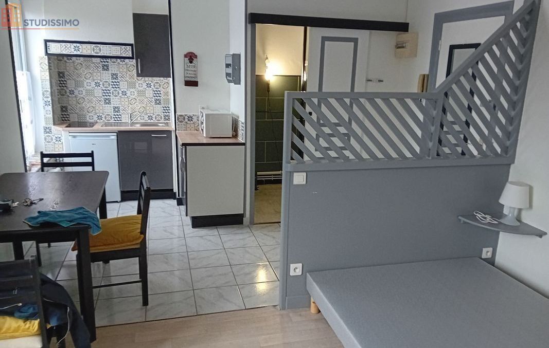 Studio 25m² Reims 51100 - Meublé, lumineux - Photo 2