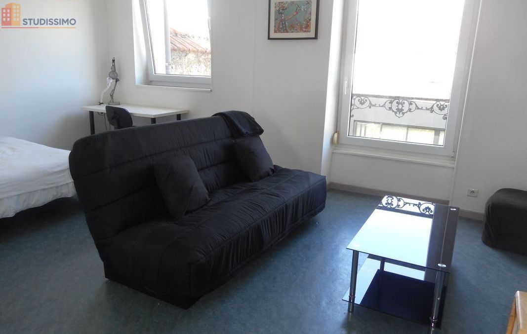Studio à Reims