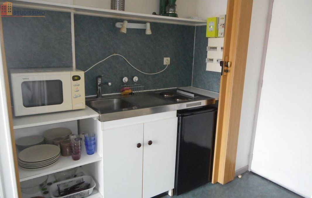 Studio meublé 28m² Reims 51100 - Meublé, DPE C - Photo 2