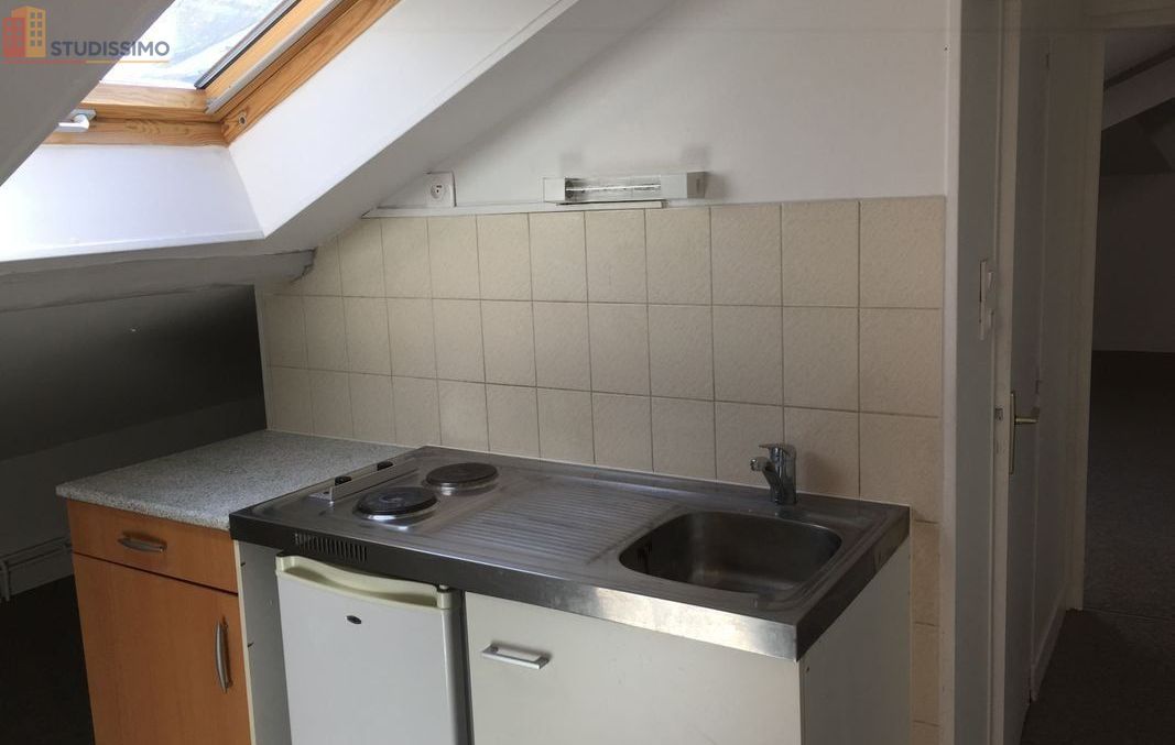 Studio à Reims