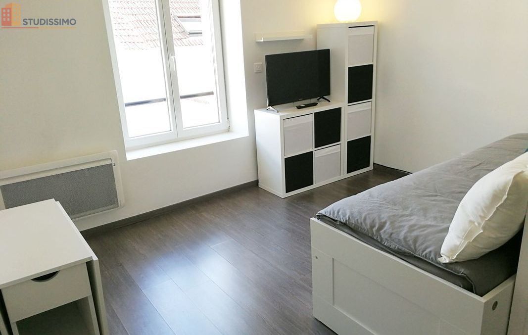 Studio à Reims