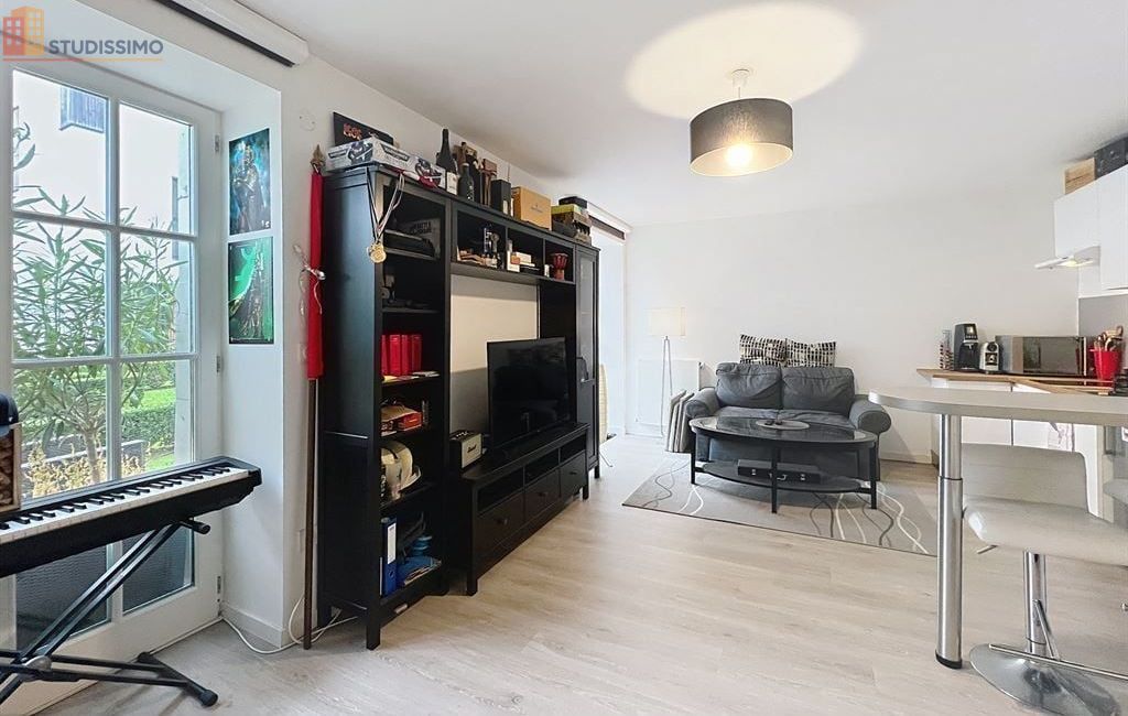Studio 38m² Reims - Lumineux, DPE C - Photo 5