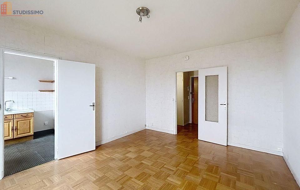 Studio à Reims